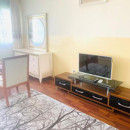 Hotel Sky Blue Mada Alasora Екстер'єр фото
