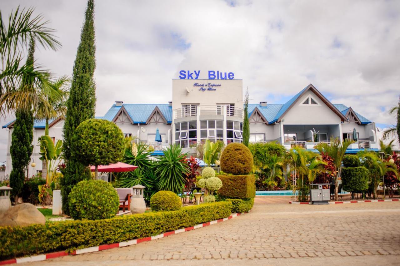 Hotel Sky Blue Mada Alasora Екстер'єр фото